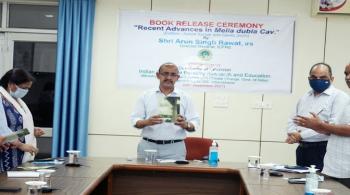 Release of book on Recent Advances in <i>Melia dubia Cav. </i> on 20/09/2021 by Sh. A.S Rawat, DG, ICFRE
