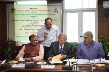 ICFRE signs MoU with TIFAC